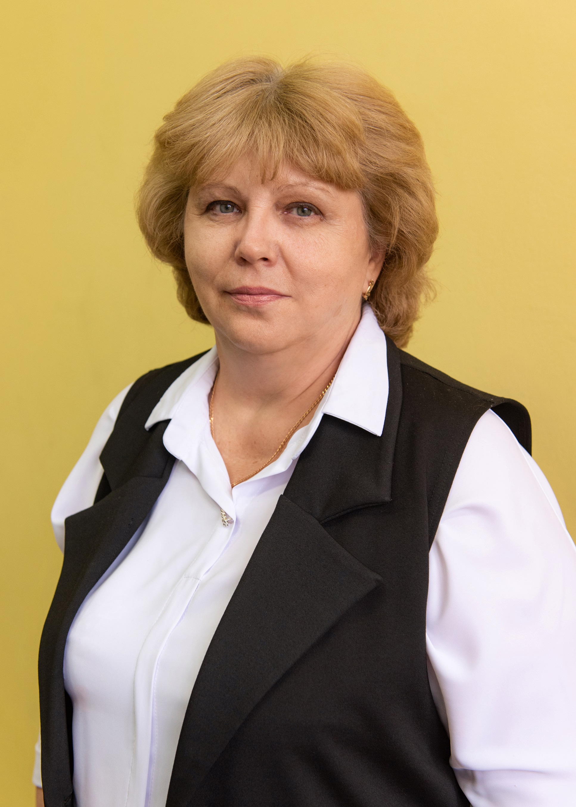 Конюхова Нина Анатольевна.