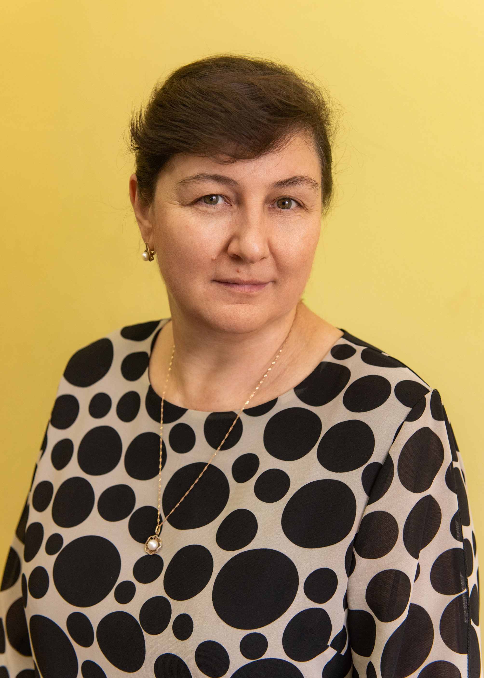 Сенина Елена Вячеславовна.